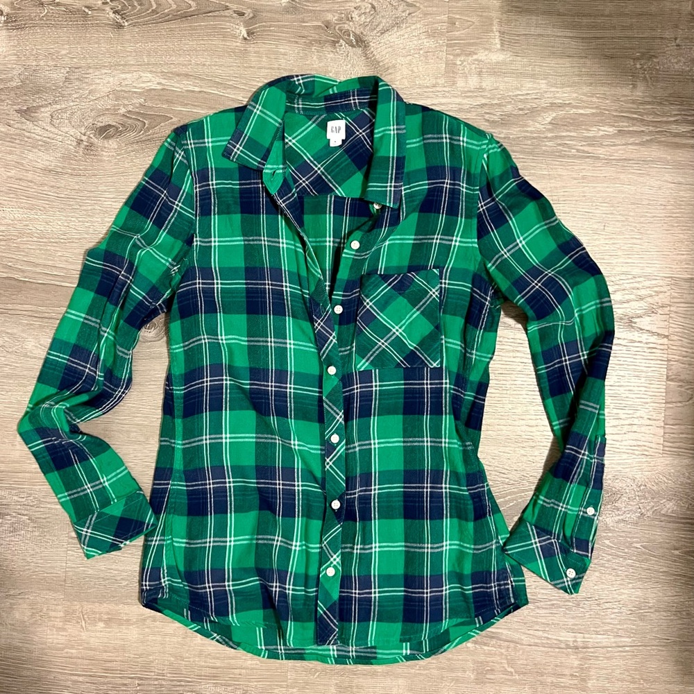 GAP Plaid Button Up